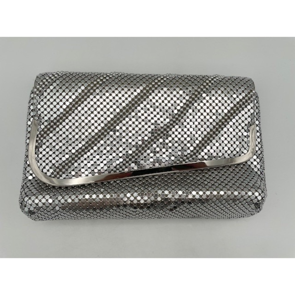 Unbranded Metallic Clutch